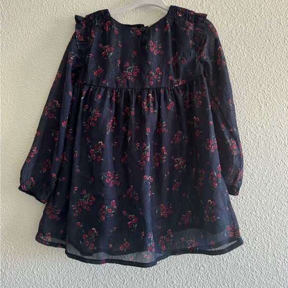 Cute dress - Picture 1 of 2